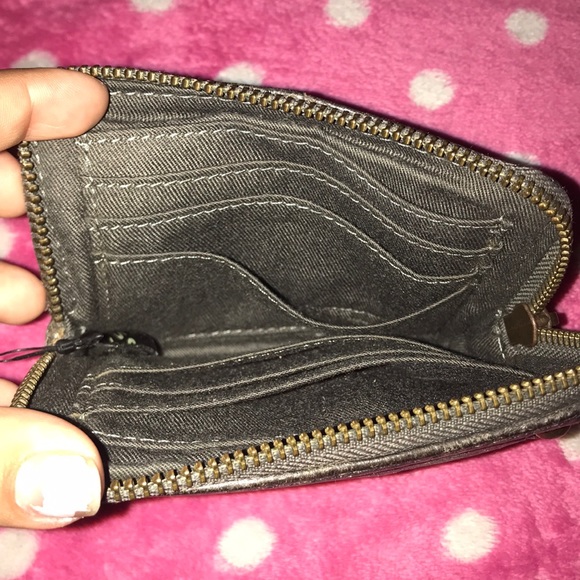 FOSSIL Wallet - Picture 2 of 4